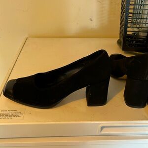 CITY SNAPPERS | Black suede pump | Women’s Size 8.5